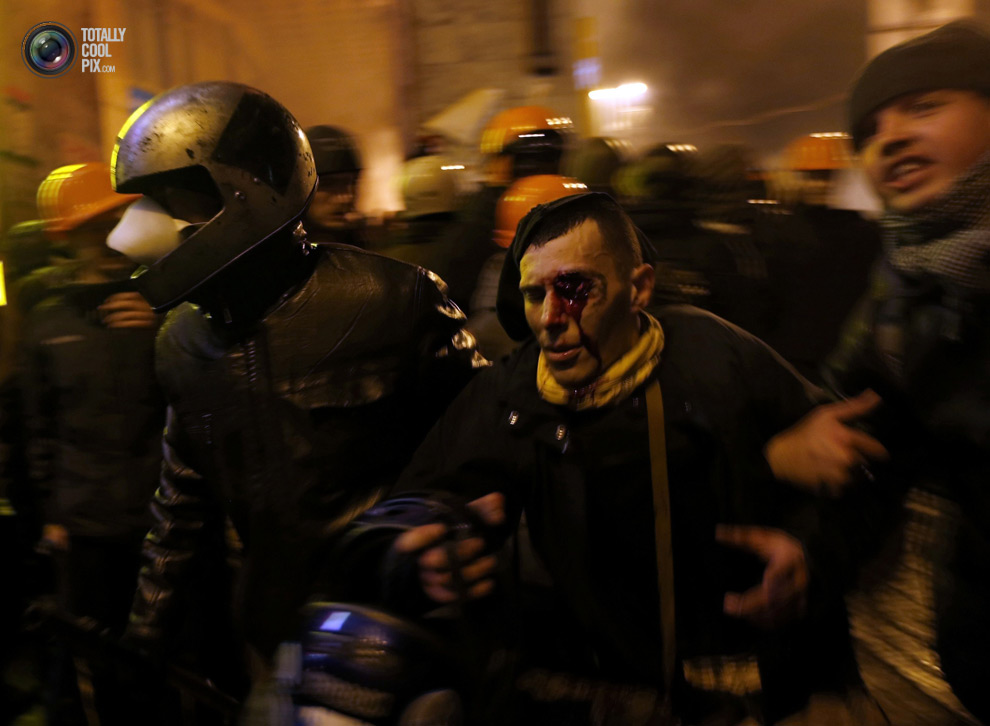 Киевские беспорядки становятся смертельными
