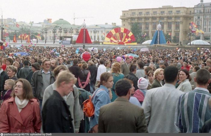 Как Москва праздновала 850-летие (40 фото)