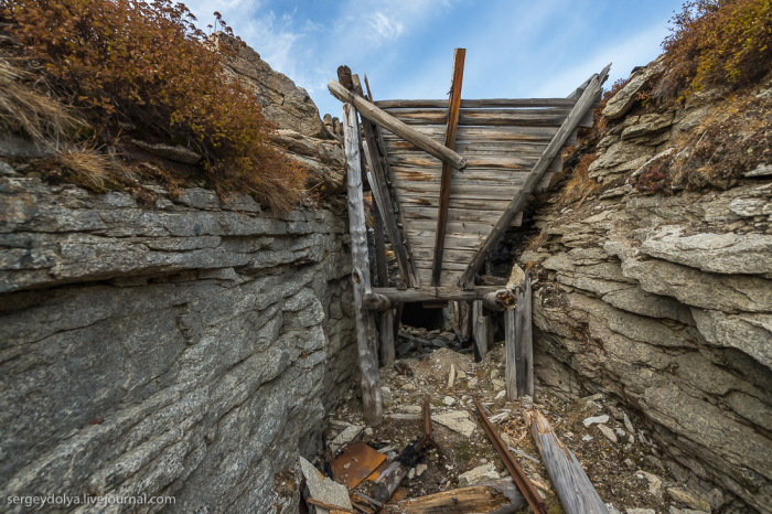 Чукотка. Урановые рудники давно заброшены (42 фото)