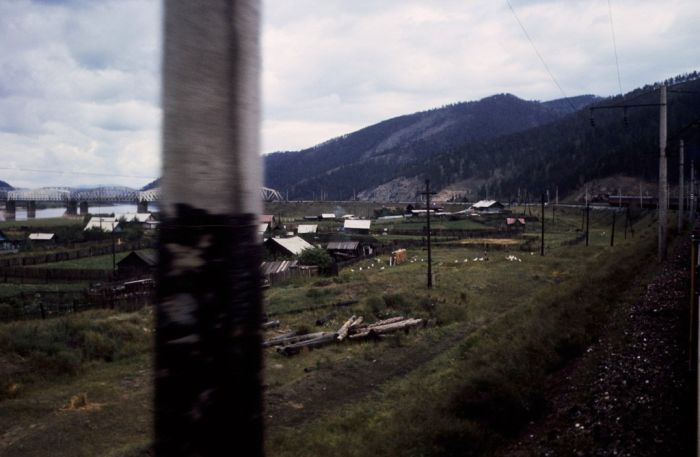Путешествие через всю территорию Советского Союза в 1980 году (58 фото)