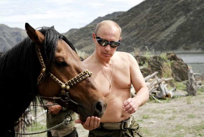Жизнедеятельность Владимира Путина глазами американцев (30 фото)